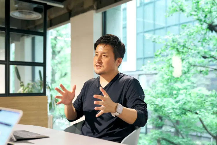 インタビュー画像