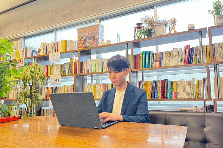 インタビュー画像